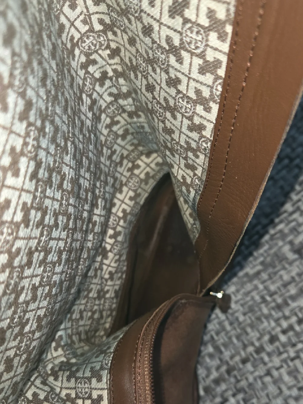 Tory Burch Kiernan Brown Tumbled Leather Riding Boots Size 10
